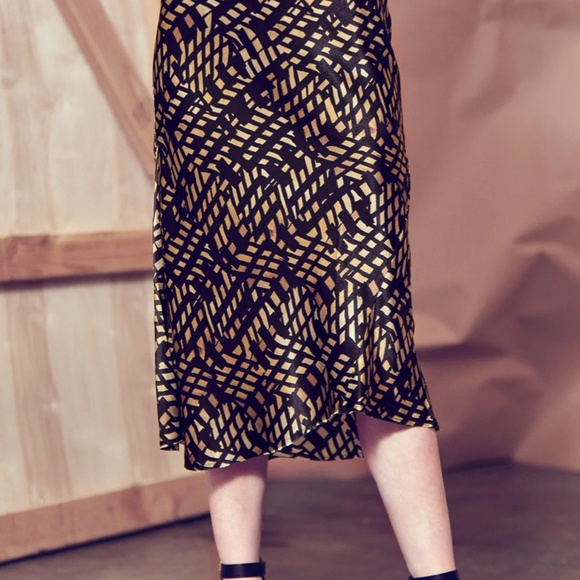 GoSilk silk skirt - Picture 2 of 7